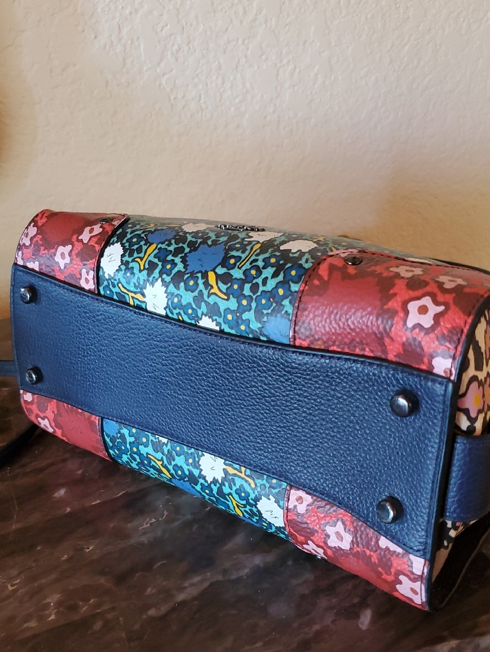 Like NEW Coach Floral Mercer 24 Bag - Picture 5 of 14